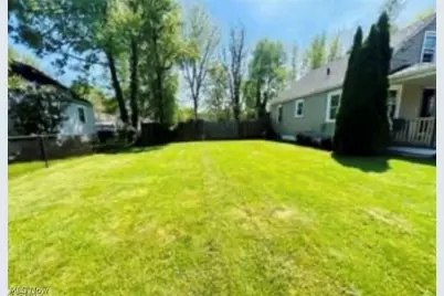 2322 21st Street NE, Canton, OH 44705 - Photo 13