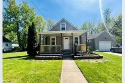 2322 21st Street NE, Canton, OH 44705 - Photo 1