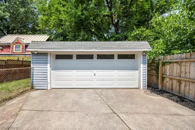 3210 Monroe Avenue, Loveland, OH 44113 - Photo 33