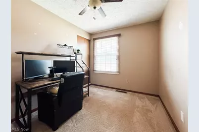 536 Austin Drive #F, Barberton, OH 44203 - Photo 17