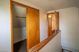 1853 Evergreen Ave, Akron, OH 44301 - Photo 17