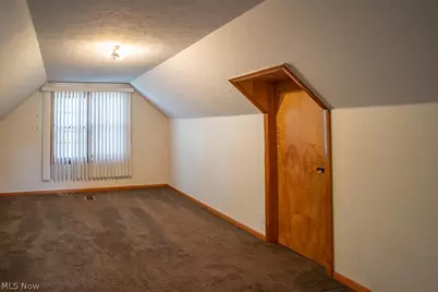 1853 Evergreen Avenue, Akron, OH 44301 - Photo 19