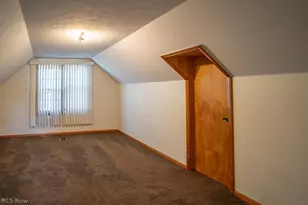 1853 Evergreen Ave, Akron, OH 44301 - Photo 19