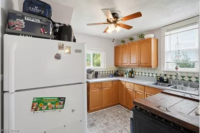 1520 22nd Street NE, Canton, OH 44714 - Photo 11