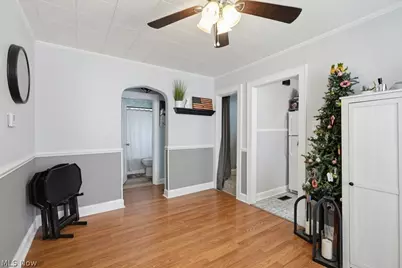 1520 22nd Street NE, Canton, OH 44714 - Photo 5