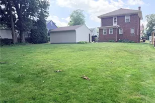 244 Ertle Ave NE, Massillon, OH 44646 - Photo 9