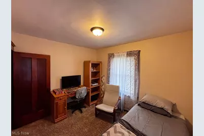 107 N Hartford Avenue, Youngstown, OH 44509 - Photo 13