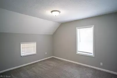 2250 4th Street SW, Akron, OH 44314 - Photo 15