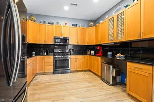 12701 Larchmere Blvd, Loveland, OH 44120 - Photo 5