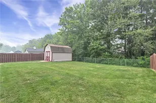 34900 Clear Creek Dr, North Ridgeville, OH 44039 - Photo 9