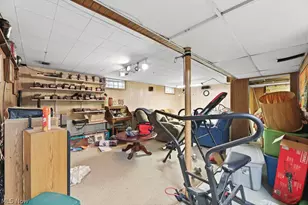 959 W Broadway St, Alliance, OH 44601 - Photo 19