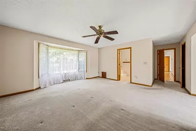 2898 Oakwood Drive, Willoughby Hills, OH 44094 - Photo 19