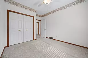 215 Village Dr, Green Hills, OH 44131 - Photo 13