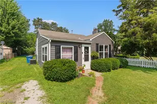 220 Morton Rd, Vermilion, OH 44089 - Photo 21