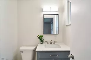 1500 Marlowe Ave, Akron, OH 44313 - Photo 9