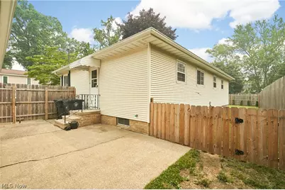 1500 Marlowe Avenue, Akron, OH 44313 - Photo 21