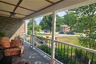 1828 E 291st St, Wickliffe, OH 44092 - Photo 3