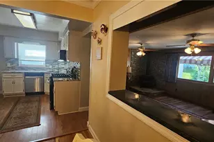 1828 E 291st St, Wickliffe, OH 44092 - Photo 7