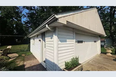 1828 E 291 Street, Wickliffe, OH 44092 - Photo 31