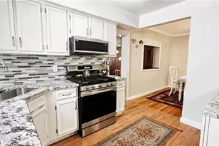 1828 E 291st St, Wickliffe, OH 44092 - Photo 11