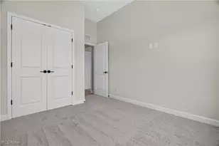 469 Harbor Ln, Lorain, OH 44052 - Photo 19