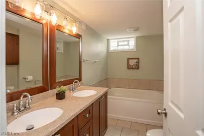 3920 Ashwood Street NW, Canton, OH 44708 - Photo 29