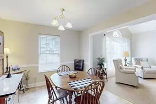 142 Carly Ct, Hartville, OH 44632 - Photo 7