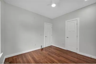 2124 Wascana Avenue, Oakwood, OH 44107 - Photo 15