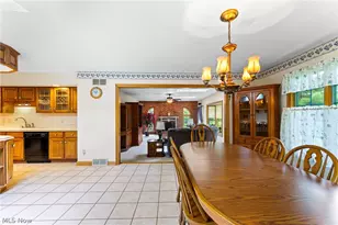 5201 S Saratoga Ave, Austintown, OH 44515 - Photo 15