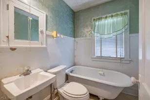 9500 Parkview Ave, Loveland, OH 44104 - Photo 15