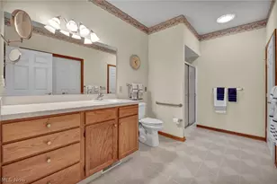 205 Village Dr, Green Hills, OH 44131 - Photo 17