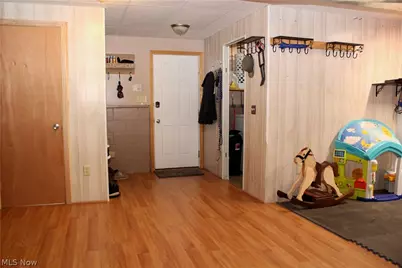 9555 S Salem Warren Road, Salem, OH 44460 - Photo 29