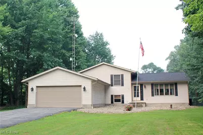 9555 S Salem Warren Road, Salem, OH 44460 - Photo 1