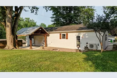 403 Engadine Court SW, Sugarcreek, OH 44681 - Photo 17