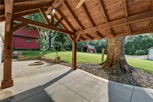 403 Engadine Ct SW, Sugarcreek, OH 44681 - Photo 19