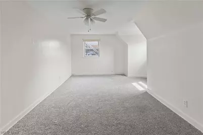 3821 Lindberg Way, Weirton, WV 26062 - Photo 13
