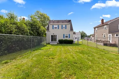3821 Lindberg Way, Weirton, WV 26062 - Photo 27