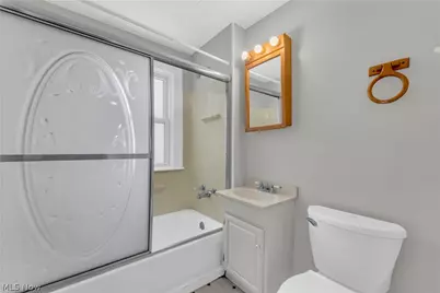 2133 W 98th Street #4, Loveland, OH 44102 - Photo 17