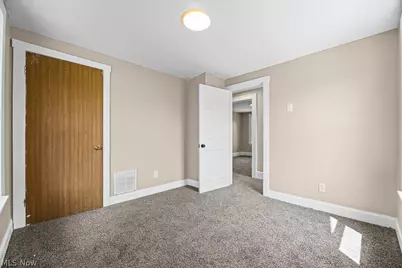 631 W Oregon Avenue, Sebring, OH 44672 - Photo 15