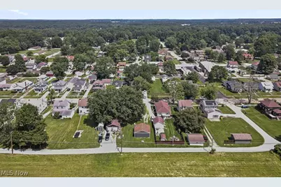 631 W Oregon Avenue, Sebring, OH 44672 - Photo 31