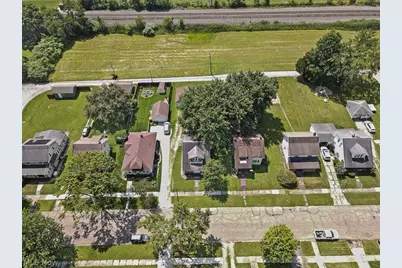 631 W Oregon Avenue, Sebring, OH 44672 - Photo 37
