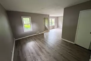 9615 Cardwell Ave, Loveland, OH 44105 - Photo 5