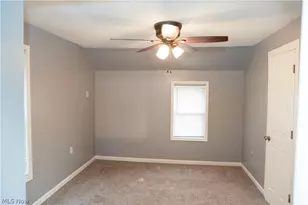 240 E Miller Ave, Akron, OH 44301 - Photo 21