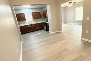 240 E Miller Ave, Akron, OH 44301 - Photo 9