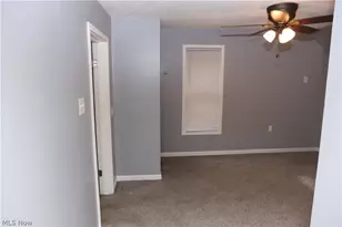 240 E Miller Ave, Akron, OH 44301 - Photo 17