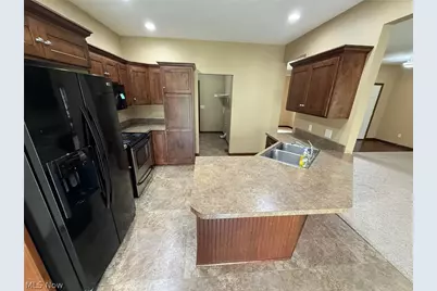 485 Gasser Circle SE, New Philadelphia, OH 44663 - Photo 13