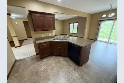 485 Gasser Circle SE, New Philadelphia, OH 44663 - Photo 11