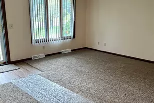 6218 Island Dr NW, Canton, OH 44718 - Photo 21
