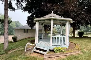6218 Island Dr NW, Canton, OH 44718 - Photo 37