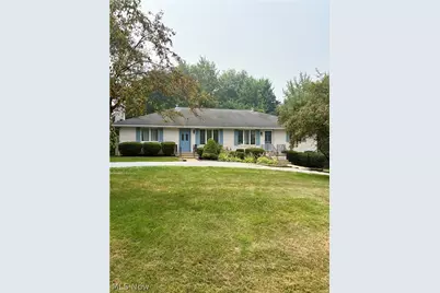 6218 Island Drive NW, Canton, OH 44718 - Photo 1